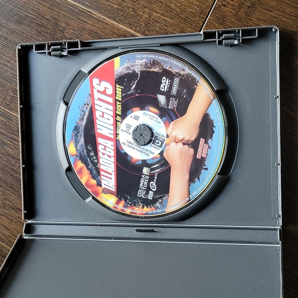🔥3/$15 Talladega Nights DVD - Picture 3 of 3